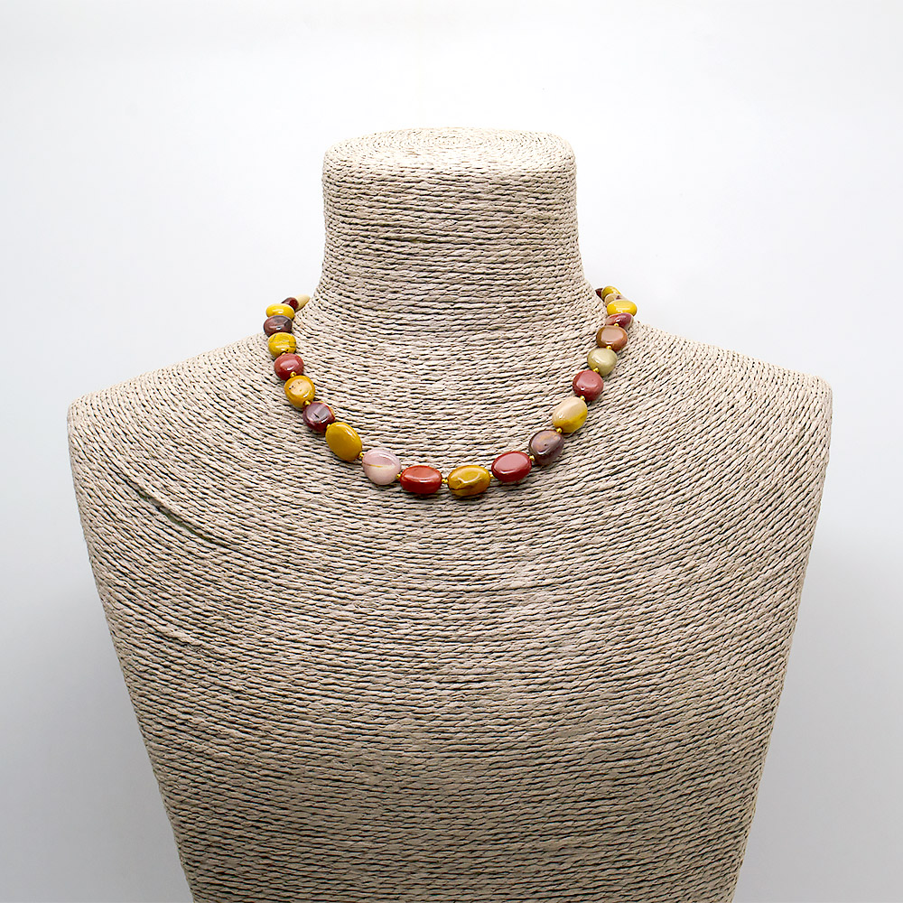 Бусы из яшмы мукаит галтовка круглая 8*10 мм