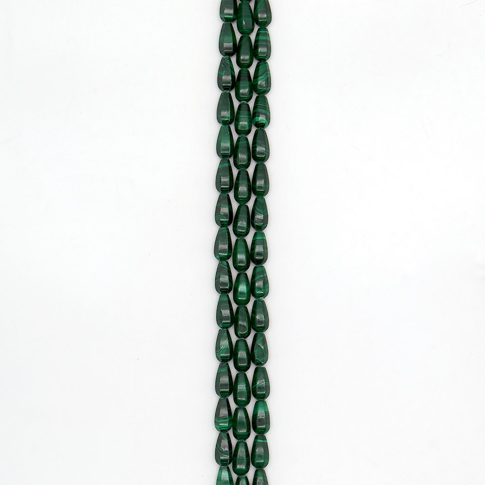 Малахит капля граненая15*7 мм